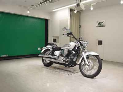 Yamaha XVS250 Drag Star