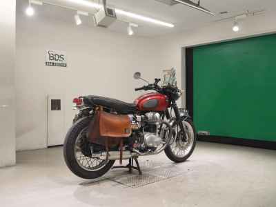 Kawasaki W650 2005