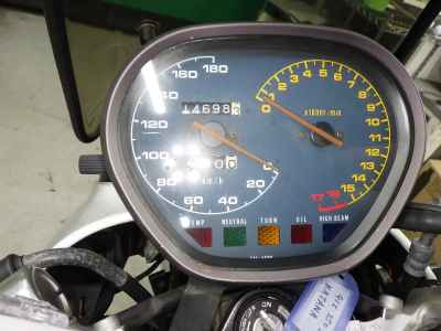Suzuki GSX250S Katana