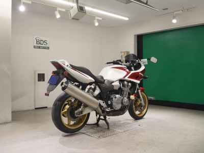 Honda CB1300 Super Boldor 2005