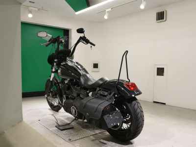 Harley-Davidson Wide Glide FXDWG1580 2010