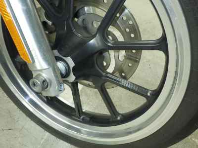 Harley-Davidson Sportster XL883L 2011