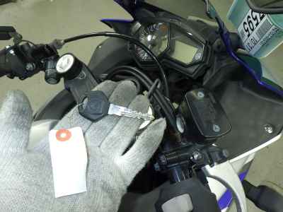 Yamaha YZF-R25