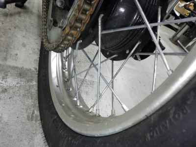 Yamaha SR400 2021