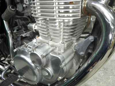 Yamaha SR400 2021