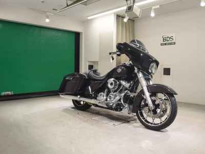 Harley-Davidson Street Glide FLHXS1870 2021