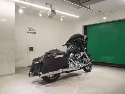 Harley-Davidson Street Glide FLHXS1870 2021