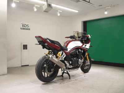 Honda CB1300 Super Boldor 2022
