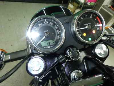 Kawasaki W800 2025
