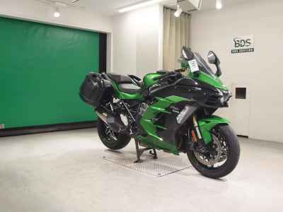 Kawasaki Ninja H2 SX 2018