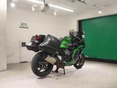Kawasaki Ninja H2 SX 2018