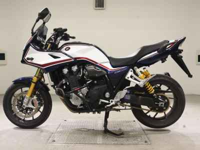 Honda CB1300 Super Boldor 2021