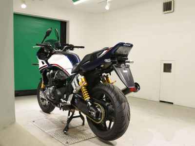 Honda CB1300 Super Boldor 2021