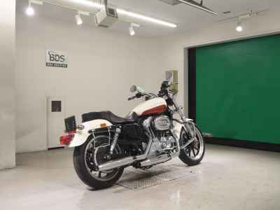 Harley-Davidson Sportster XL883L 2011