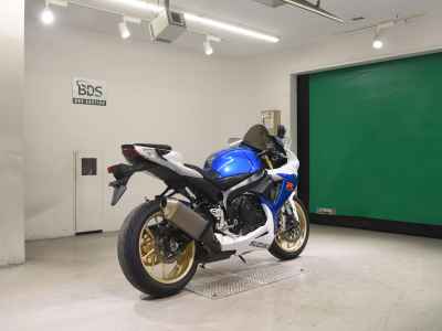 Suzuki GSX-R750 2013