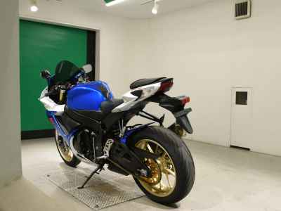 Suzuki GSX-R750 2013