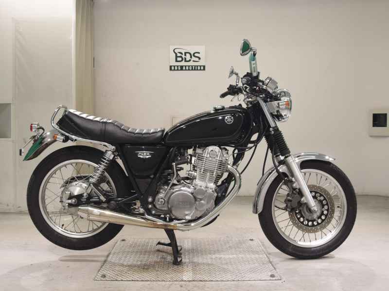 Yamaha SR400 2018