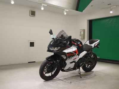 Kawasaki Ninja 400 2020