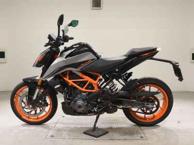 KTM 390 Duke 2022