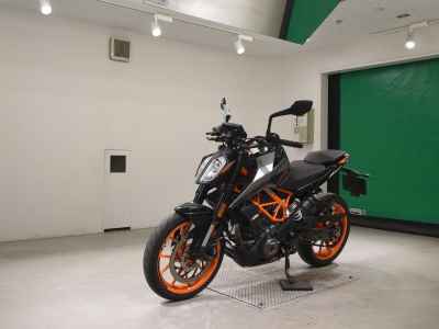 KTM 390 Duke 2022