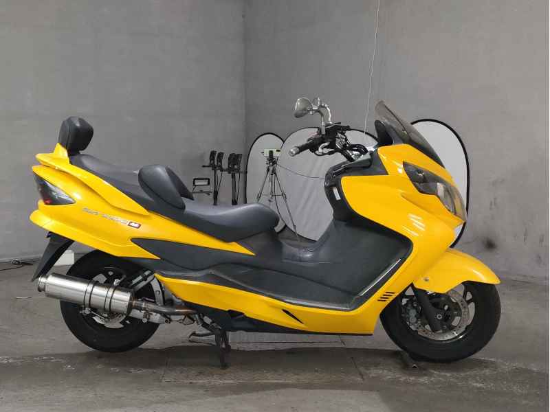 Suzuki Skywave 250M