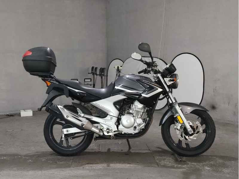 Yamaha YBR250 2013