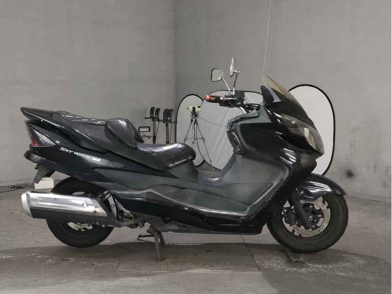 Suzuki Skywave 250S