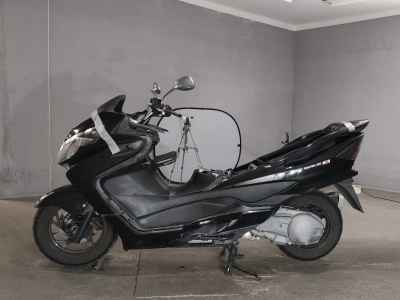Suzuki Skywave 250S