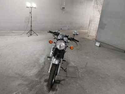 Yamaha SR400 2019