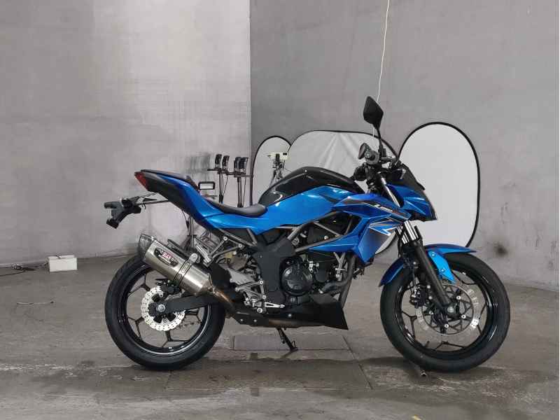 Kawasaki Z250SL 2016