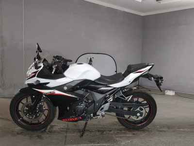 Suzuki GSX250R