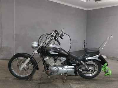 Yamaha XVS250 Drag Star