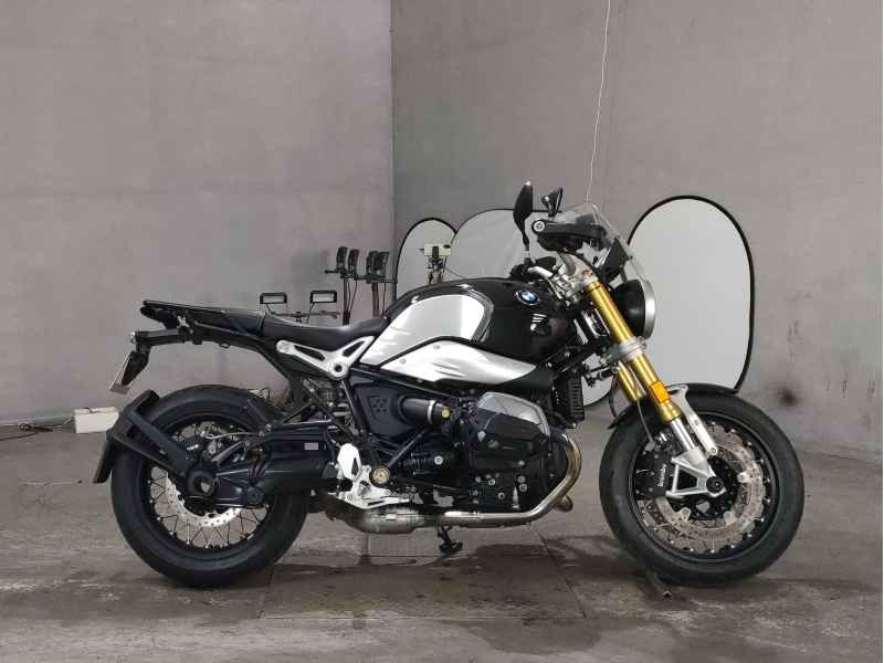 BMW R nineT 2023