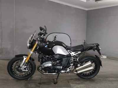 BMW R nineT 2023