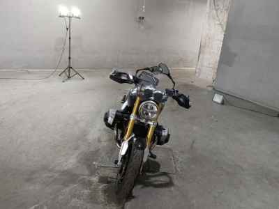 BMW R nineT 2023