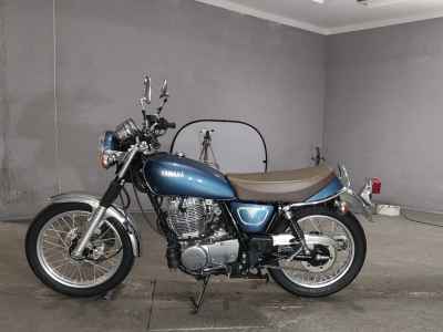 Yamaha SR400 2020