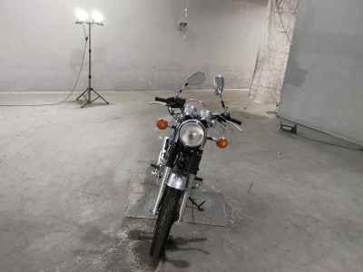 Yamaha SR400 2020