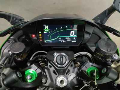 Kawasaki Ninja H2 SX 2022