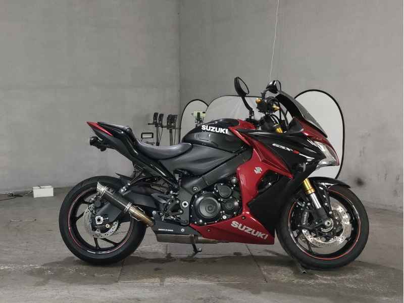 Suzuki GSX-S1000F 2018