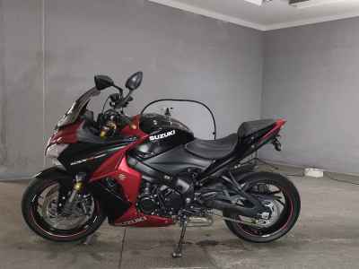 Suzuki GSX-S1000F 2018