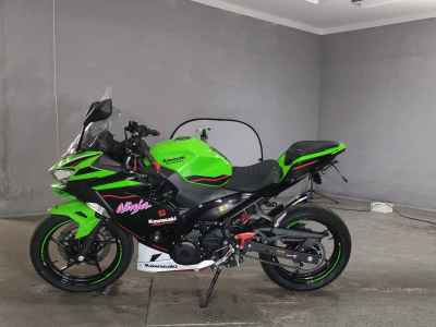 Kawasaki Ninja 400 2021