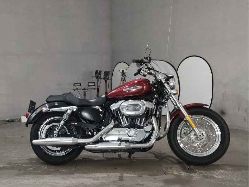 Harley-Davidson Sportster Custom XL1200C 2016