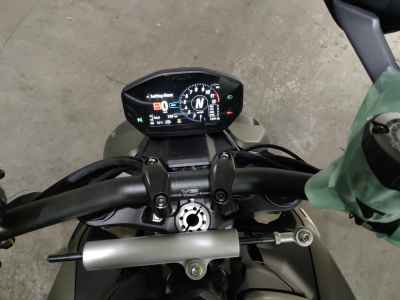 Ducati Streetfighter V2 2024