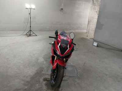 Honda CBR400R 2023