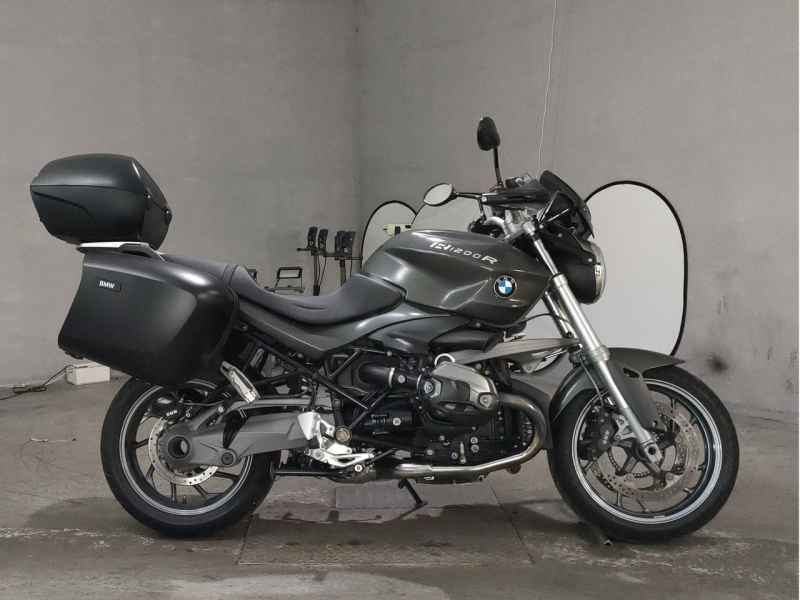 BMW R1200R 2011