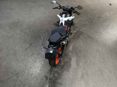 KTM 890 Duke R 2022