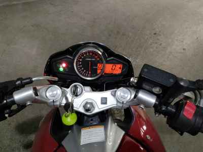 Suzuki GSR250