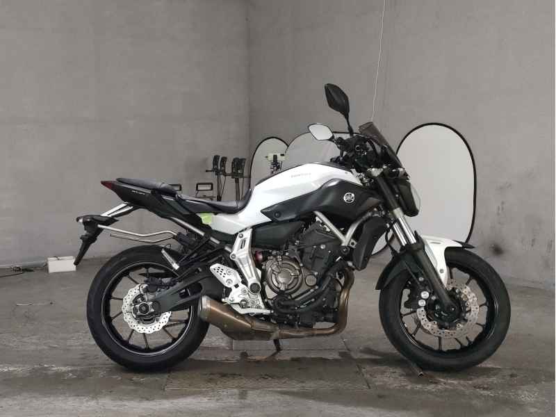 Yamaha MT-07 2016