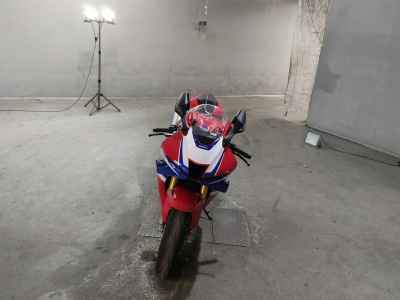 Honda CBR1000RR 2025