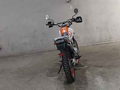 Yamaha XT250 Serow 2018